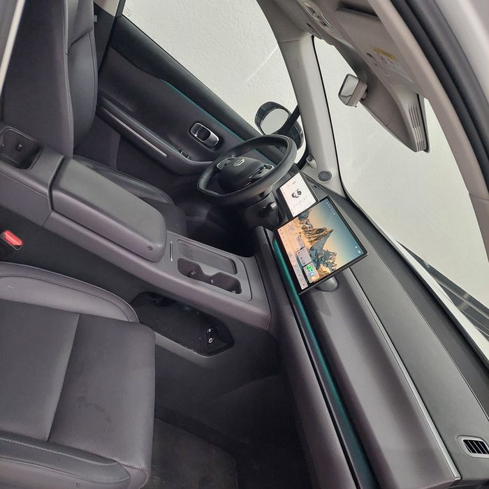 2024 Leapmotors C10  Gibrid sotiladi