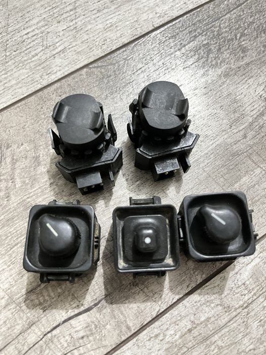 Реле и прочие кнопки на мерседес