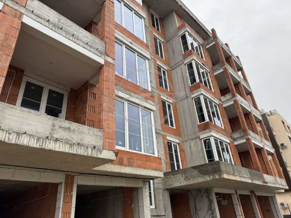 Продава се Двустаен апартамент в Пловдив, Кючук Париж - 71 кв.м за 661 €/кв.м - Снимка #12