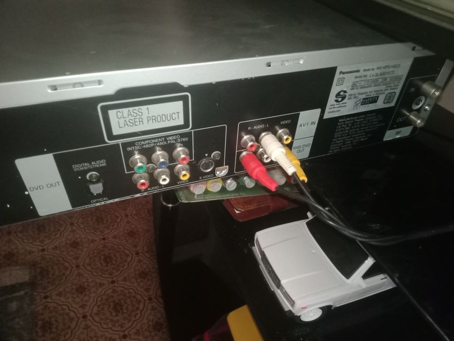 Продам видик DVD