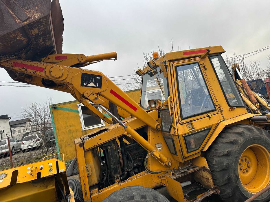 Buldoexcavator Caterpillar 428 variante auto!