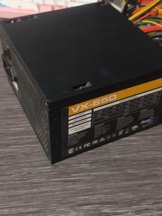 блок питания AeroCool