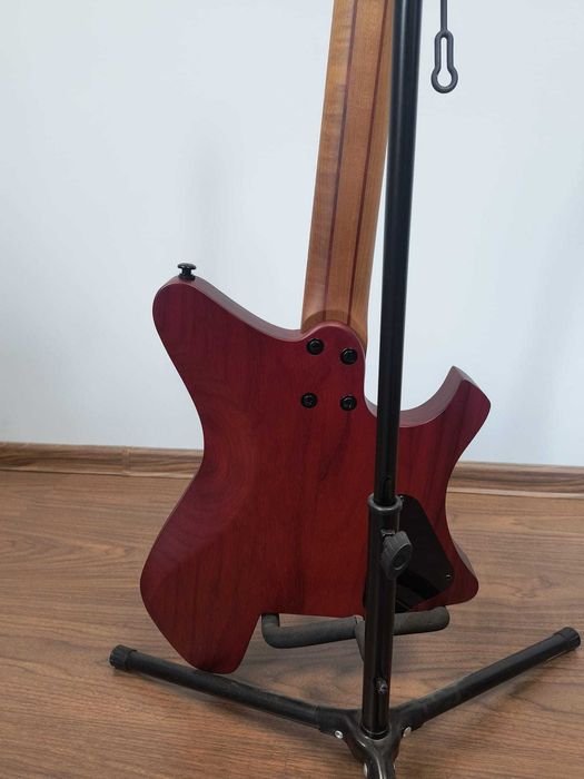 Chitara electrica EART headless stangaci LH