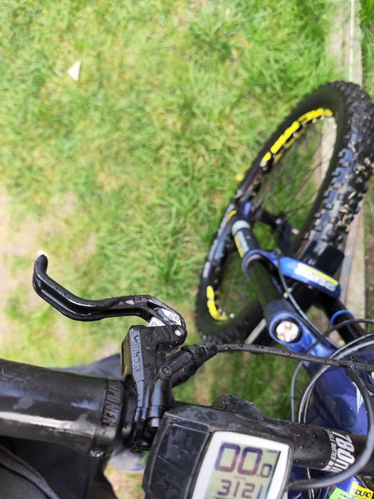 Bicicleta electrica full hainike
