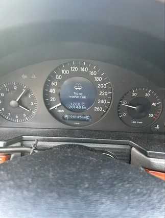 Mercedes-benz E class W211