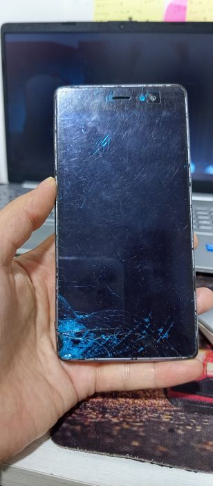 Centric P1 telefon