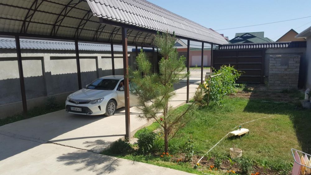 Дом продается, район Самал-2, в конце улицы Казиева, эитный район