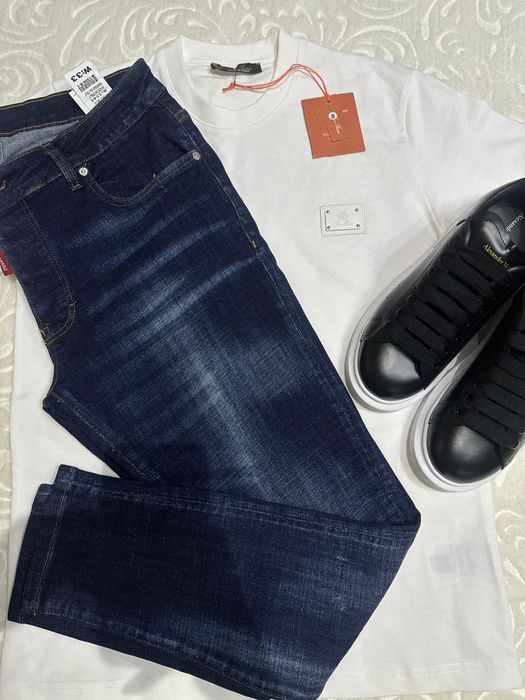 Blugi dsq si tricouri