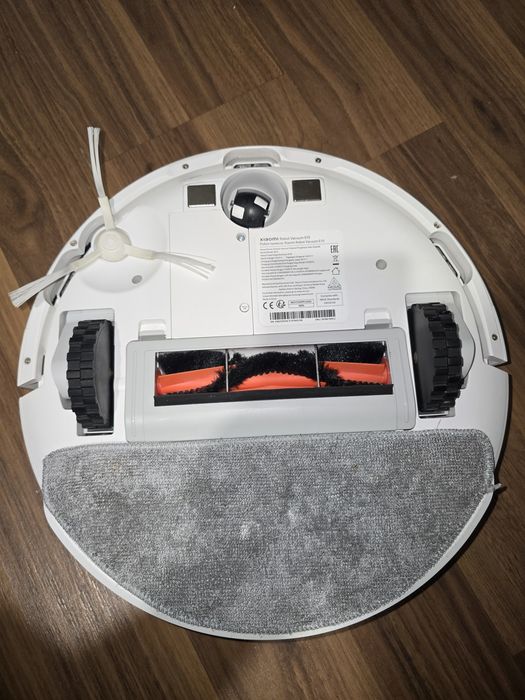 Robot aspirare și mop Xiaomi E10