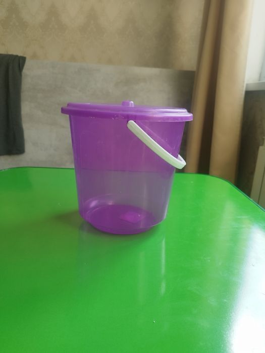 Ведро для дома фиолетовый