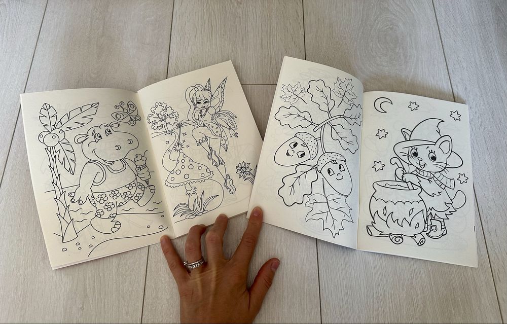 Set 2 cărți de colorat pentru copii, Noi