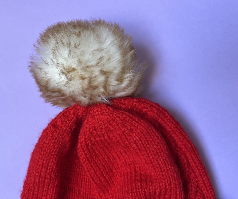 Вязанная шапка ручной работы НОВАЯ