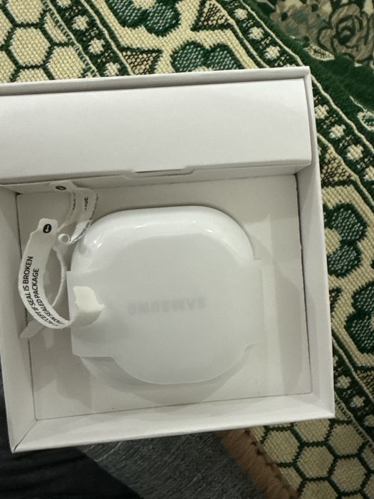 Продам наушник без проводной