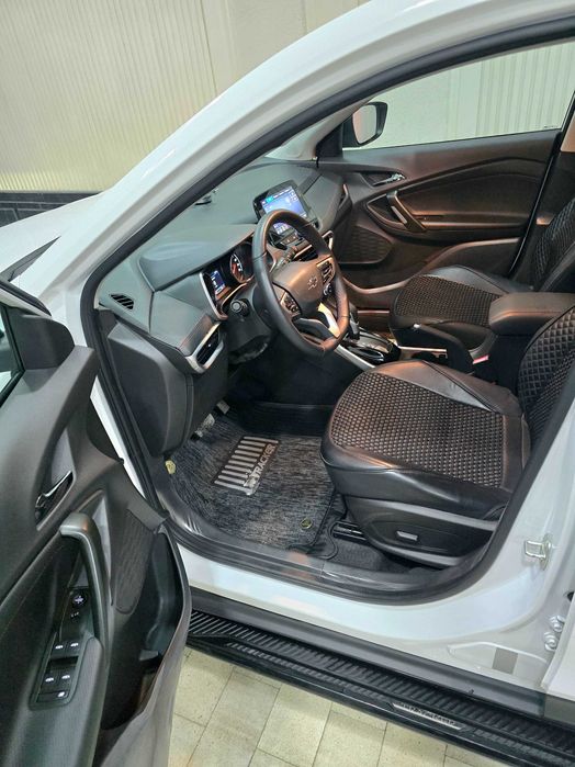 Tracker Redline 2024