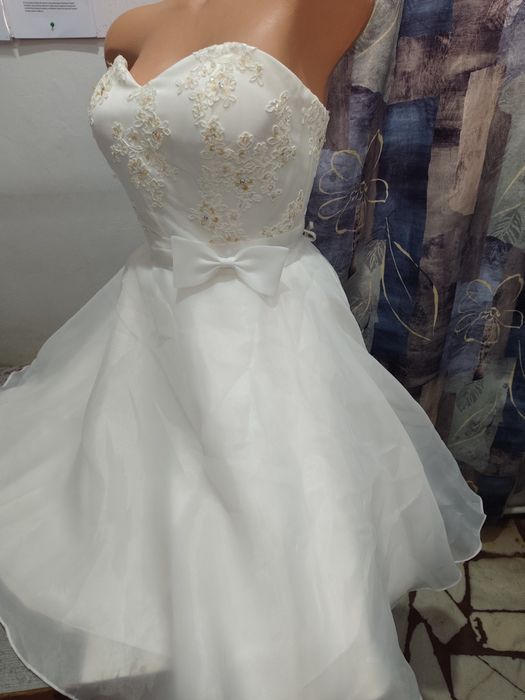 Vând rochie mireasă