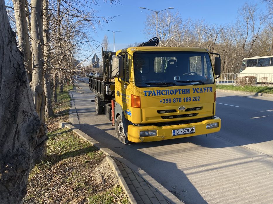 Транспортни услугу . Самосвал с кран