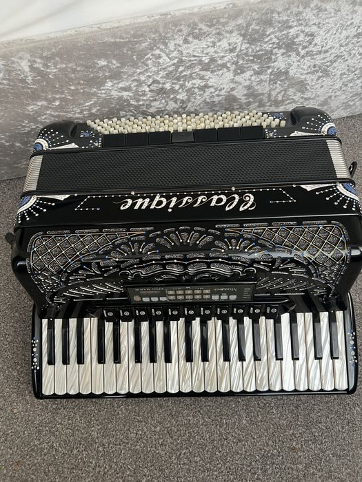 Acordeon Classique italian 120 bass