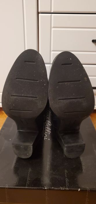 Продавам дамски ботуши