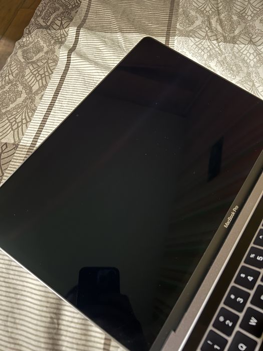 Macbook pro 13 TOUCH BAR