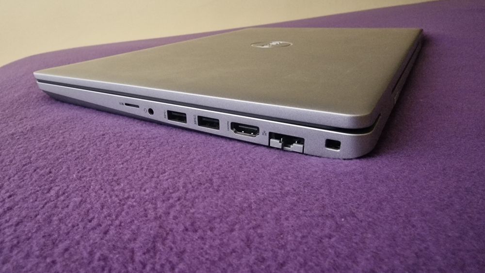 Dell Latitude 5521 15.6" i7-11850H Nvidia MX450 32/512GB Windows 11