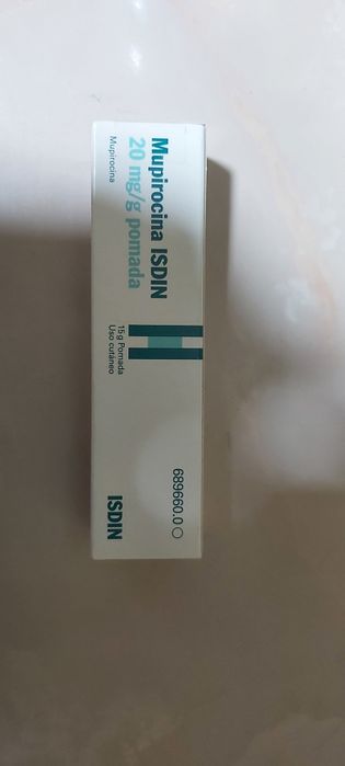 Vând unguent Mupirocin 15g