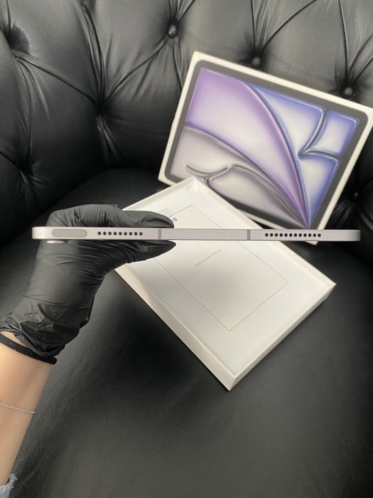 iPad Air 11-Inch M3 / WI-FI / 256 GB / Space Gray/ Desigilat
