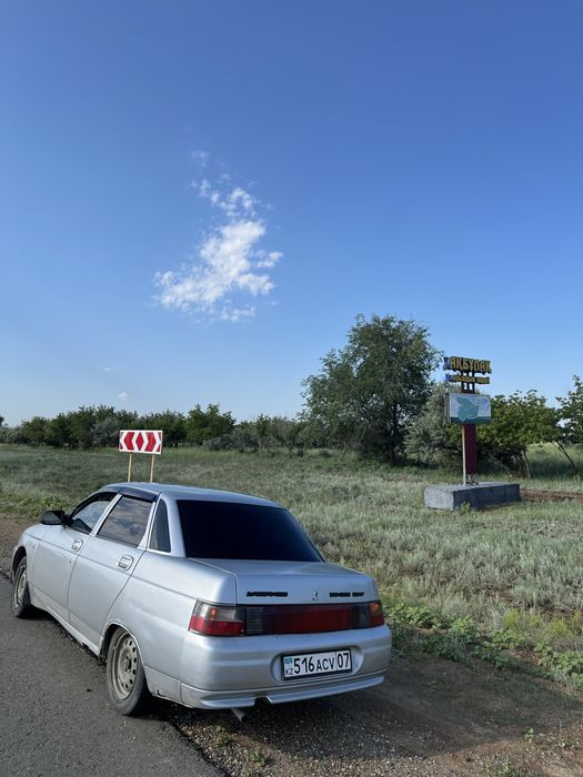 Ваз 2110 продам срочно.