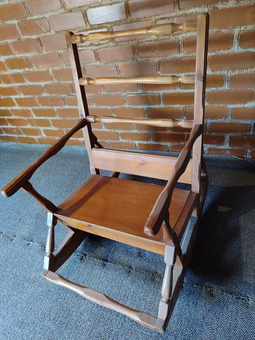 Кресло-качалка, 5000 тг