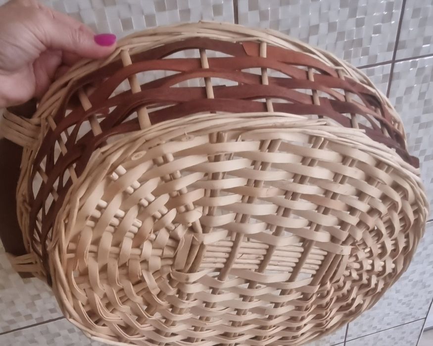 Coșuri din răchită,noi