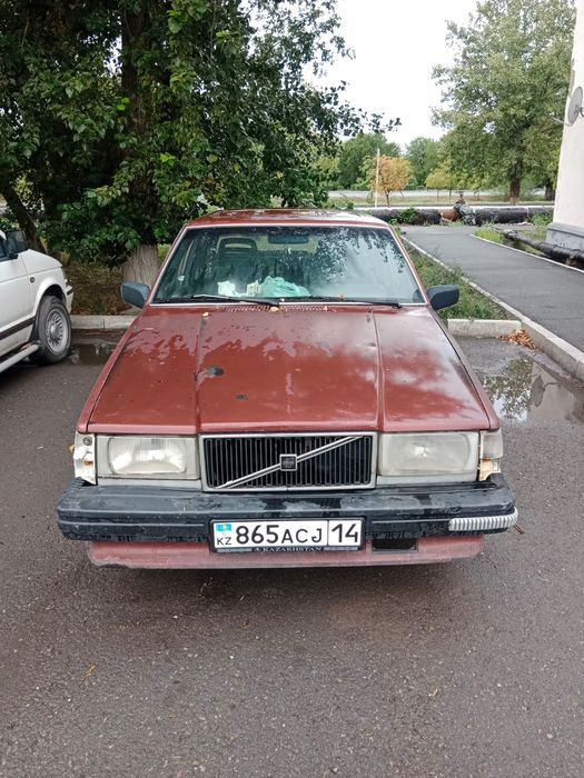 Продам Volvo 740 без двигателя