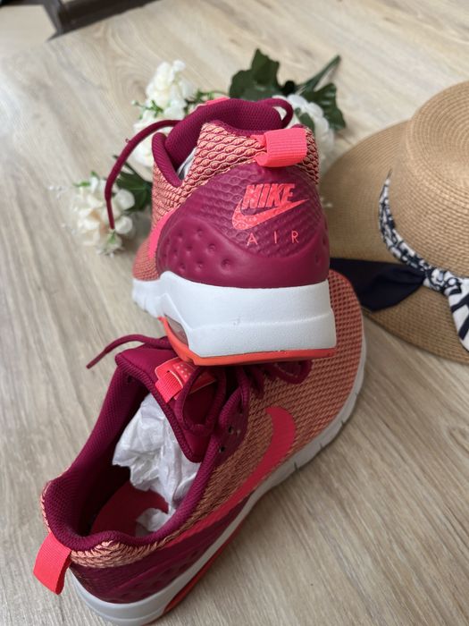 Nike air дамски маратонки