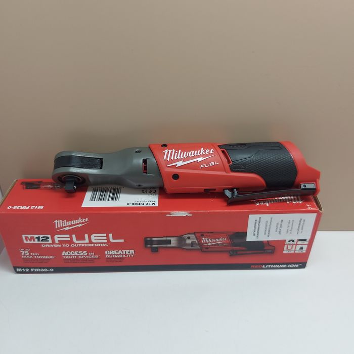 ПРОМОЦИЯ.Акумулаторна тресчотка Milwaukee M12 FIR38-0