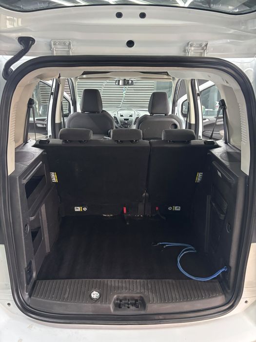FORD Tourneo Courier 2019 — imagine 3