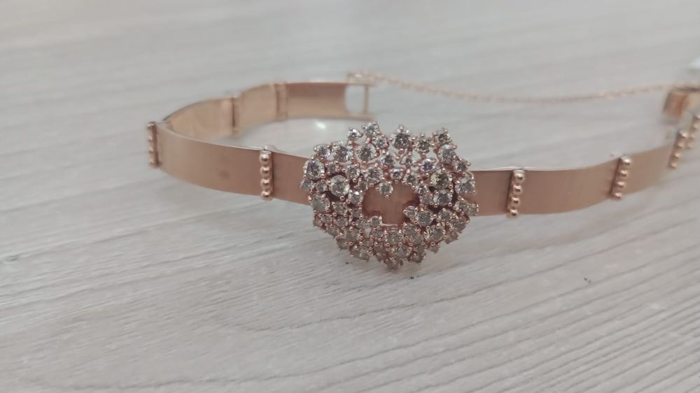 Продам бриллиантовый браслет