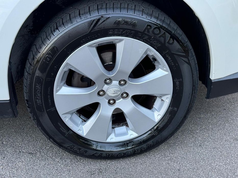 Subaru Legacy Outback 2011 , 2.0D