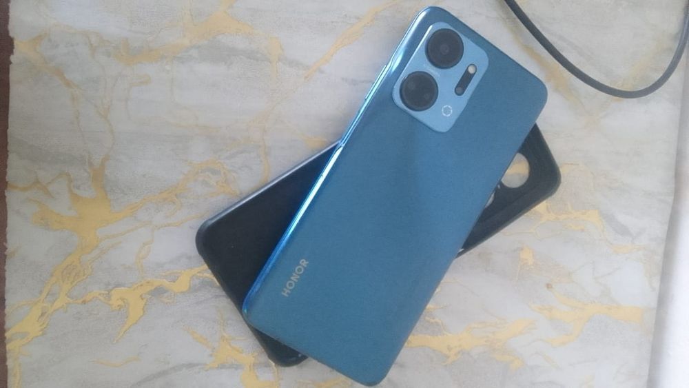 Honor x7a продам