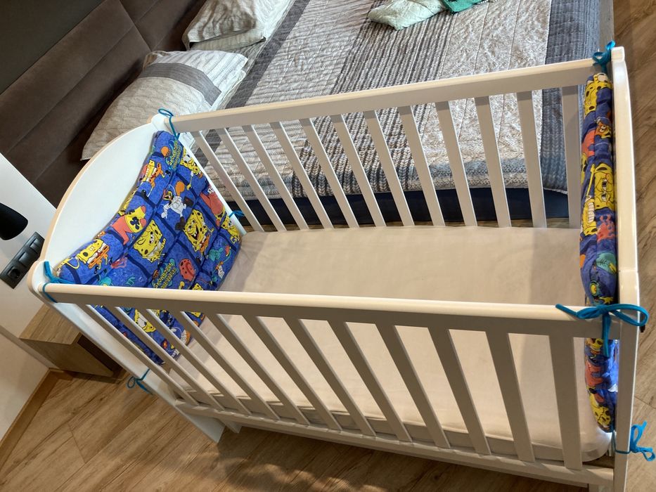 Детска дървена кошара + матрак