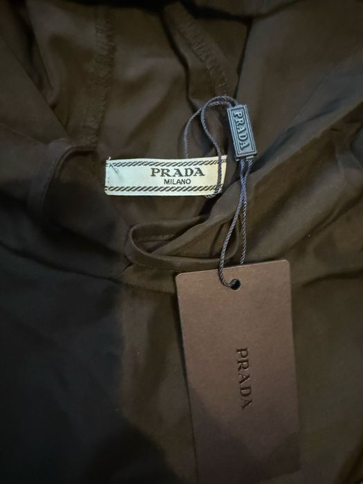 Костюм женский прада