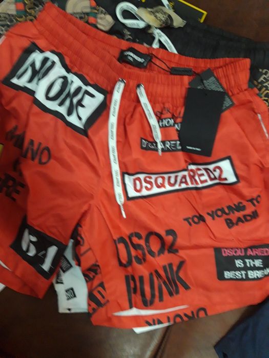 Șort baie de vinzare