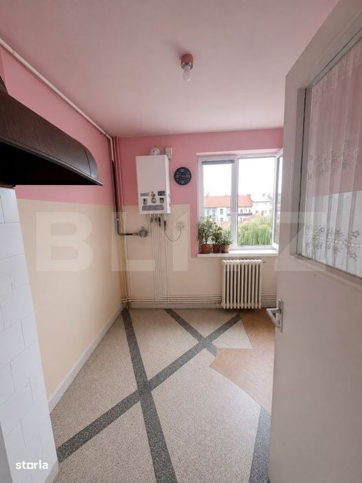 Apartament 2 camere, 47 mp, zona Piata Mihai Viteazu