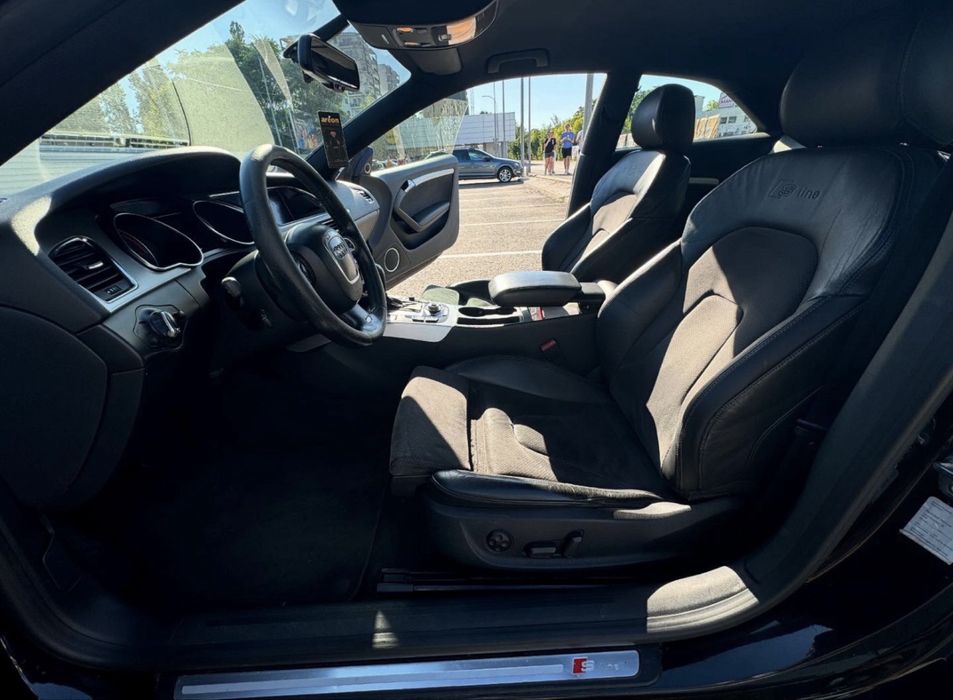 Audi A5  coupe