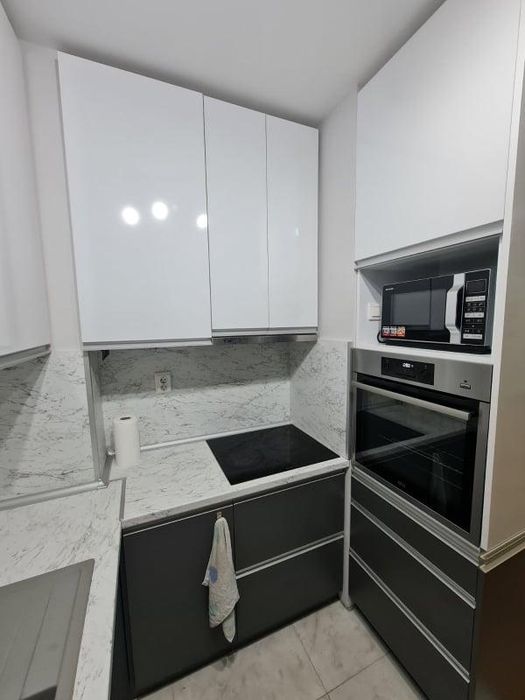 Дава се под наем Двустаен апартамент в Пловдив, Кършияка - 55 кв.м за 450 € - Снимка #1