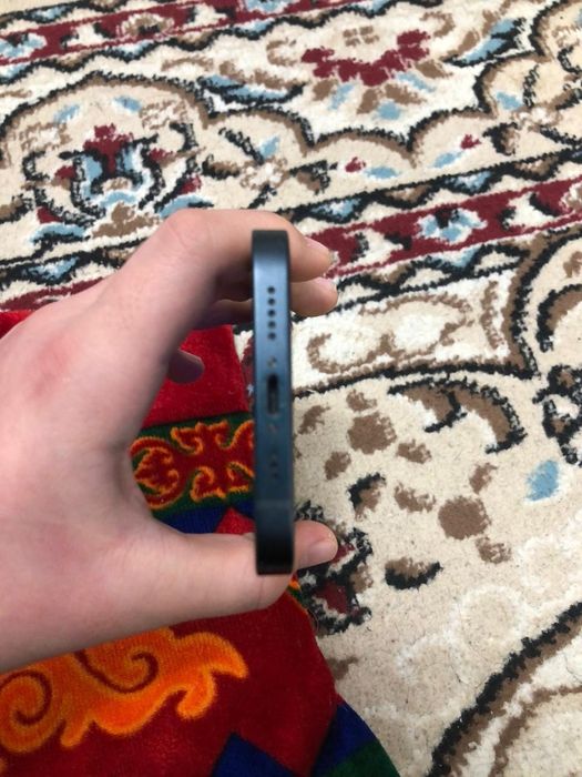 Айфон 13  өзі жақсы