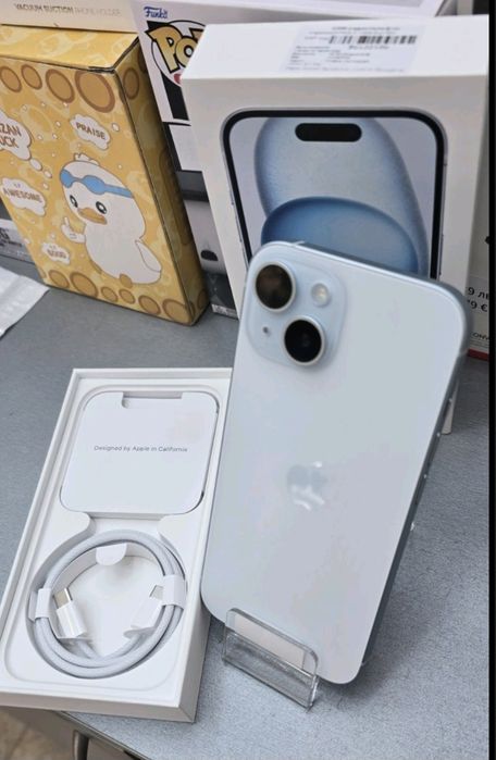 Iphone 15 128gb.