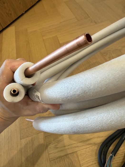 Инсталляция, Медные трубки для кондиционера и кабель