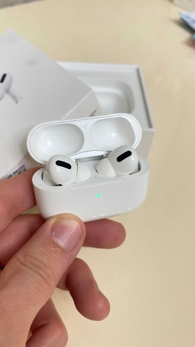 Продам AirPods Pro
