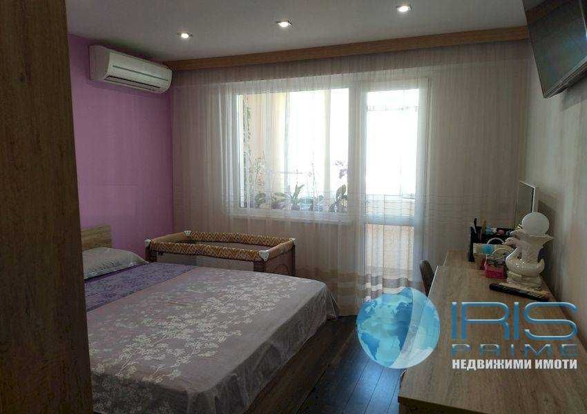 Продава се Тристаен апартамент в Шумен, Боян Българанов 1 - 77 кв.м за 1252 €/кв.м - Снимка #2