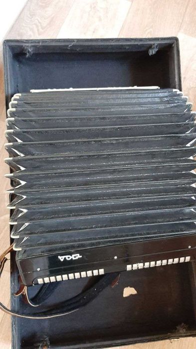 Баян Этюд в отличном состоянии