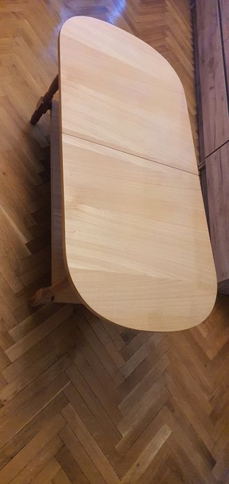 Холна трапезна маса от естествено дърво разтегателна две нива