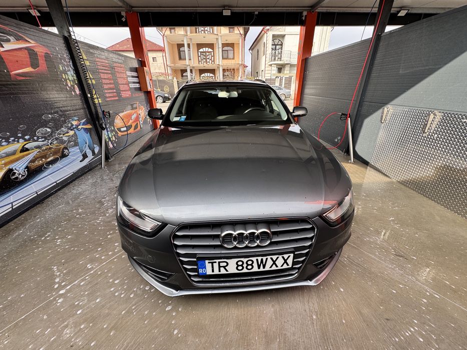 Audi A4 Avant 2014